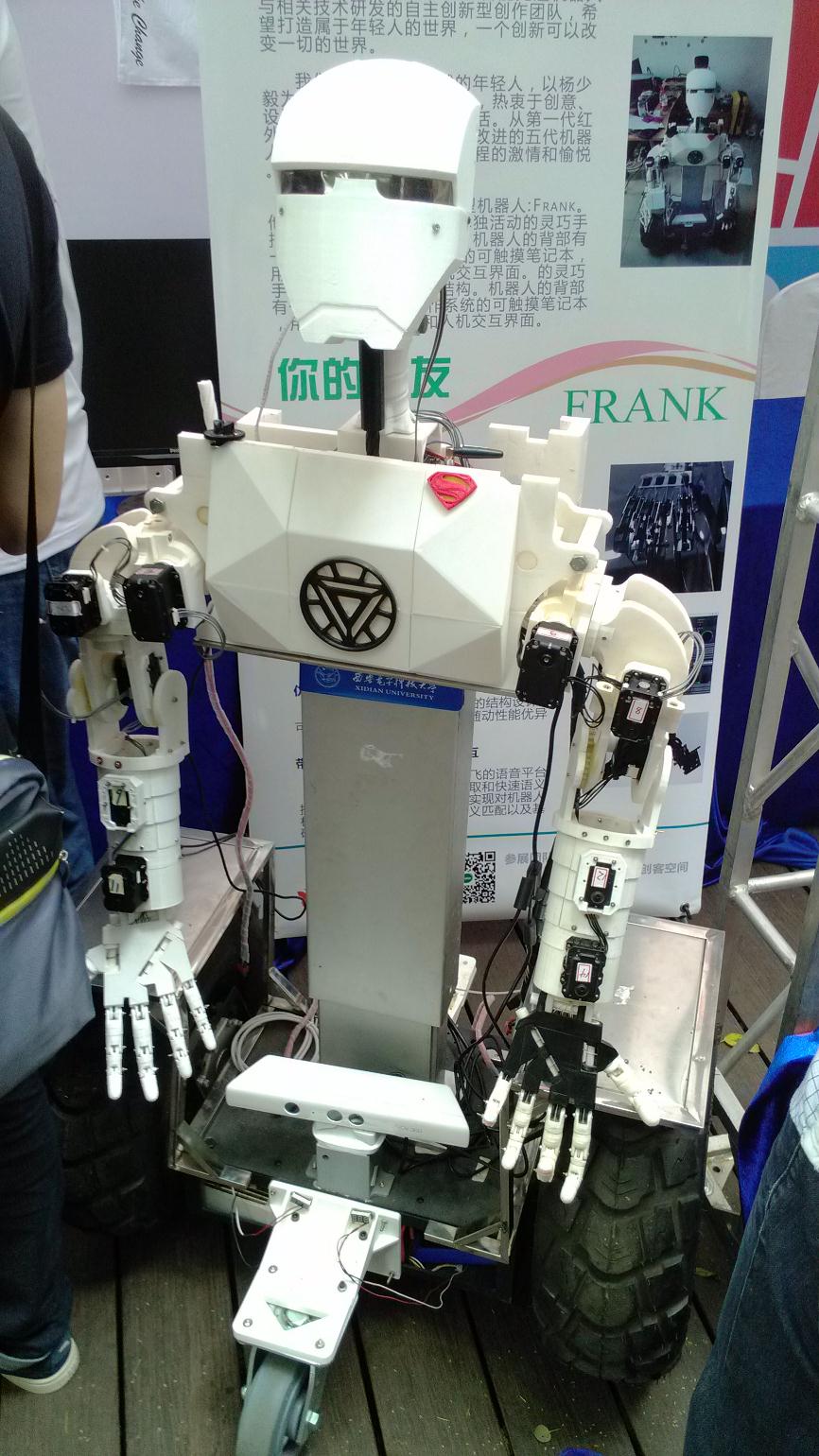 又掀新篇章 3d打印機(jī)器人一次搞定 無(wú)需組裝
3d打印機(jī)器人,3D打印一體打印,一鍵打印,3D打印優(yōu)點(diǎn),3D打印缺點(diǎn),3D打印服務(wù),3D打印云平臺(tái)